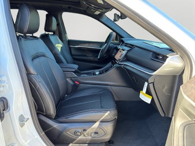 2027 Jeep Grand Cherokee Limited Reserve
