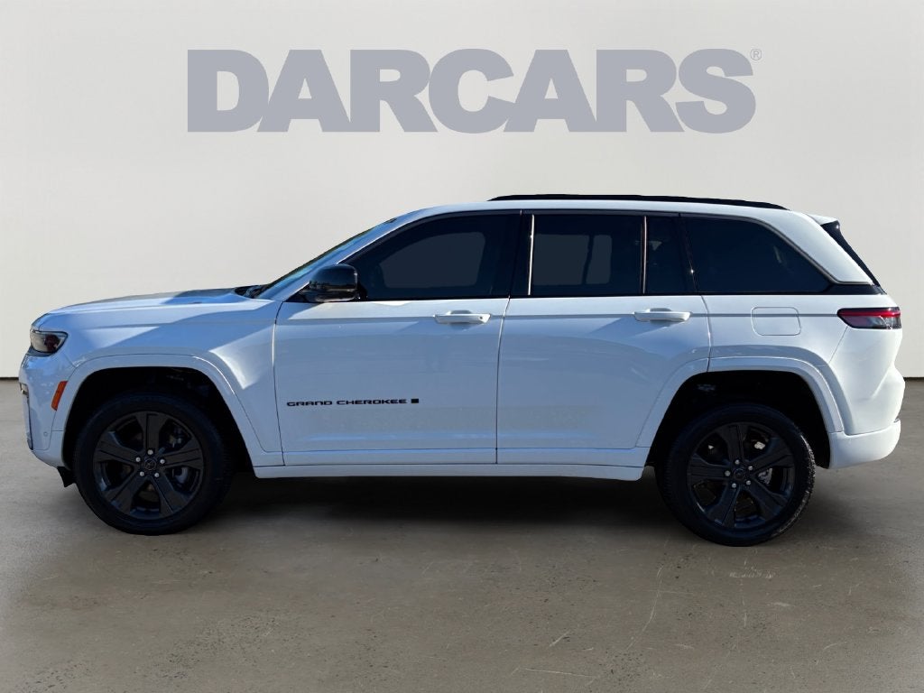 2027 Jeep Grand Cherokee Limited Reserve