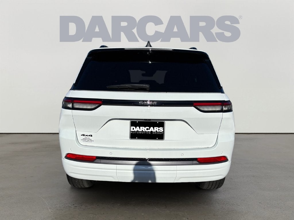 2027 Jeep Grand Cherokee Limited Reserve