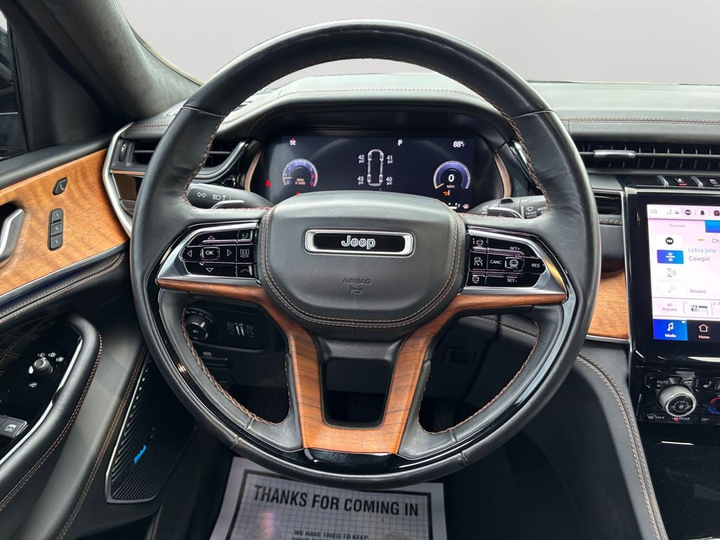 2022 Jeep Grand Cherokee Summit Reserve
