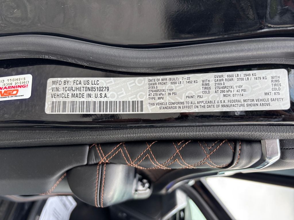 2022 Jeep Grand Cherokee Summit Reserve