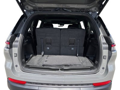 2027 Jeep Grand Cherokee L Laredo Altitude