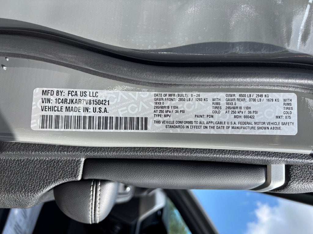 2027 Jeep Grand Cherokee L Laredo Altitude