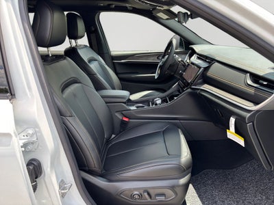2026 Jeep Grand Cherokee L Base