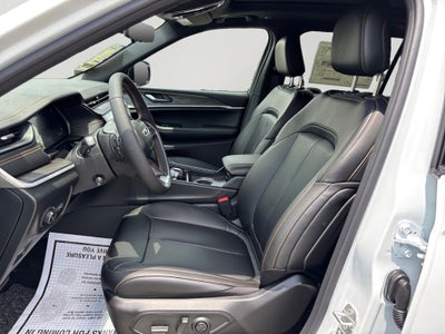 2026 Jeep Grand Cherokee L Base