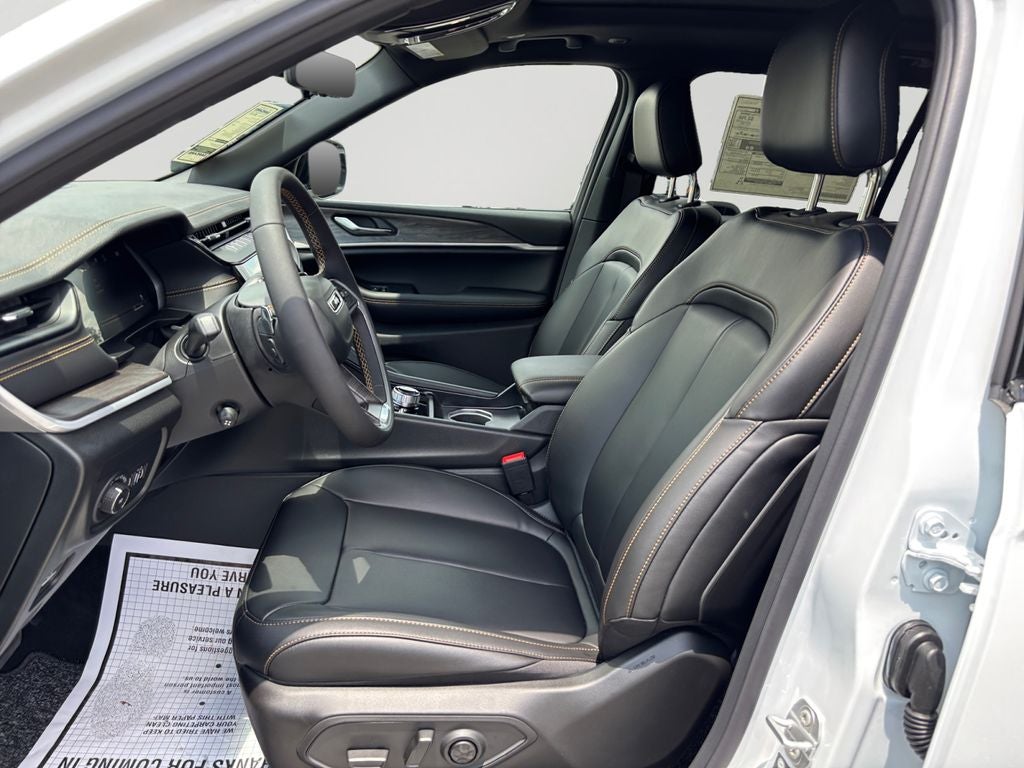 2026 Jeep Grand Cherokee L Base