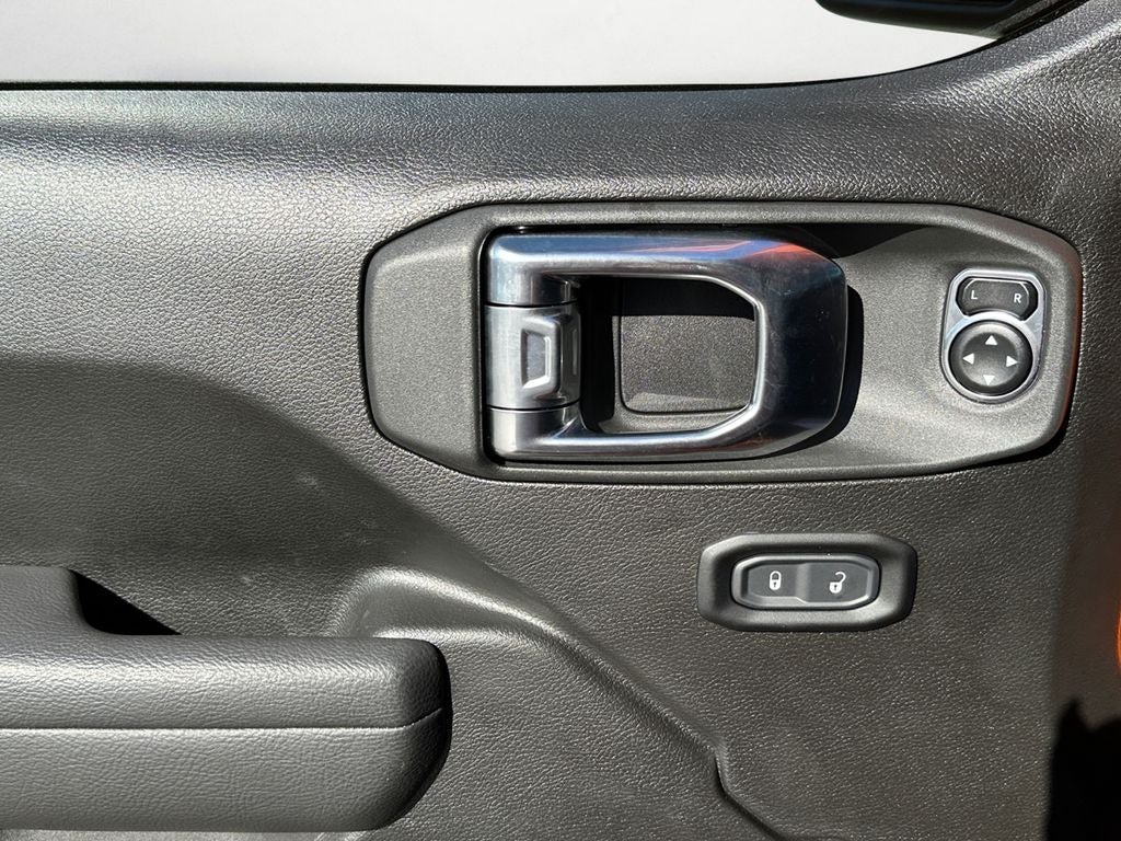 2025 Jeep Wrangler 4xe Sport S 4xe 1.9% FOR 72 MONTHS