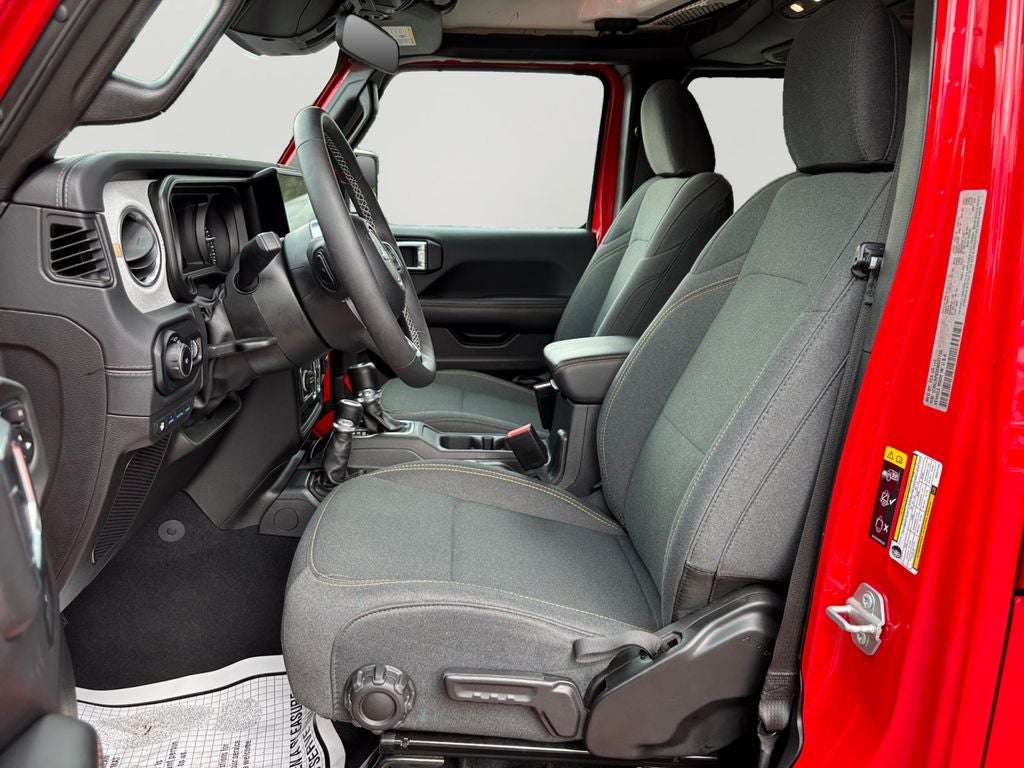 2025 Jeep Wrangler Sahara 4xe