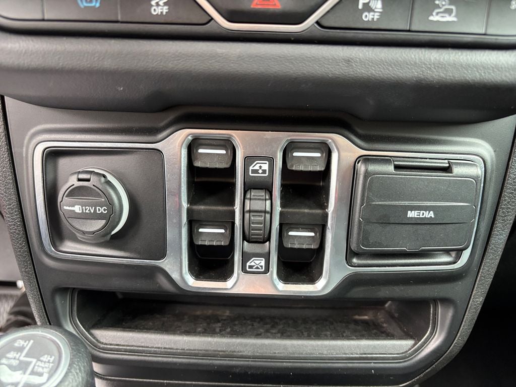 2025 Jeep Wrangler Sahara 4xe