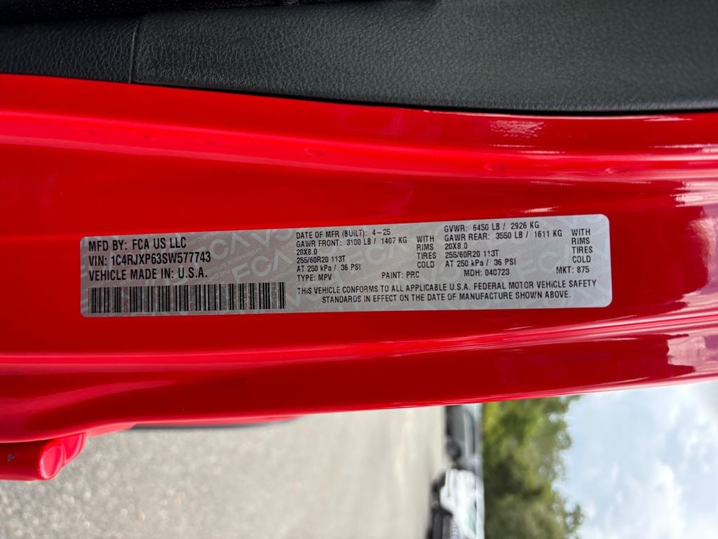 2025 Jeep Wrangler Sahara 4xe