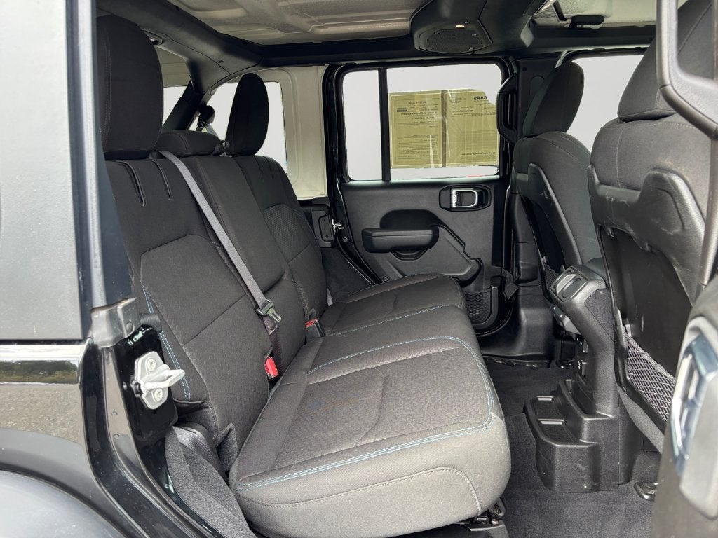 2025 Jeep Wrangler Rubicon 4xe