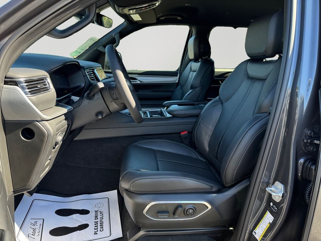 2026 Jeep Grand Wagoneer L Limited Altitude