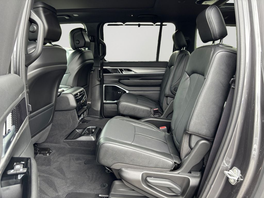 2026 Jeep Grand Wagoneer L Limited Reserve