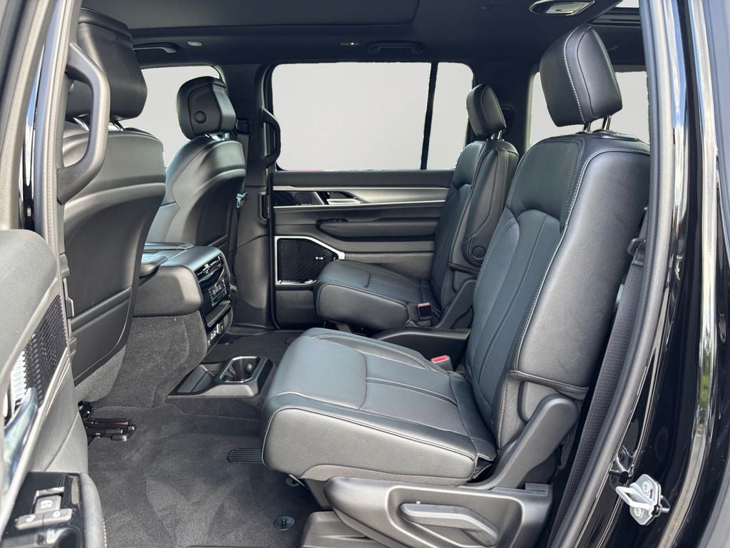 2026 Jeep Grand Wagoneer L Limited Altitude