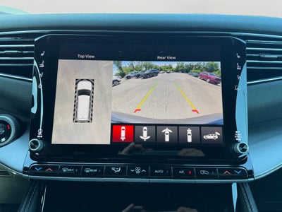 2026 Jeep Grand Wagoneer Base