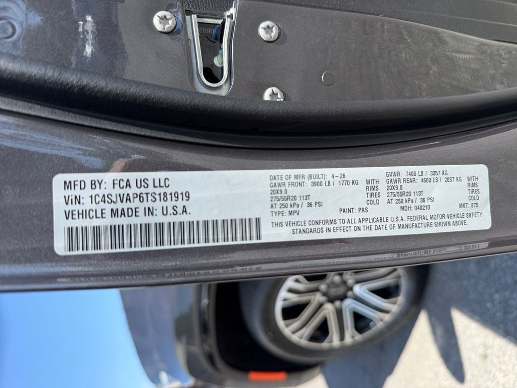 2026 Jeep Grand Wagoneer Base