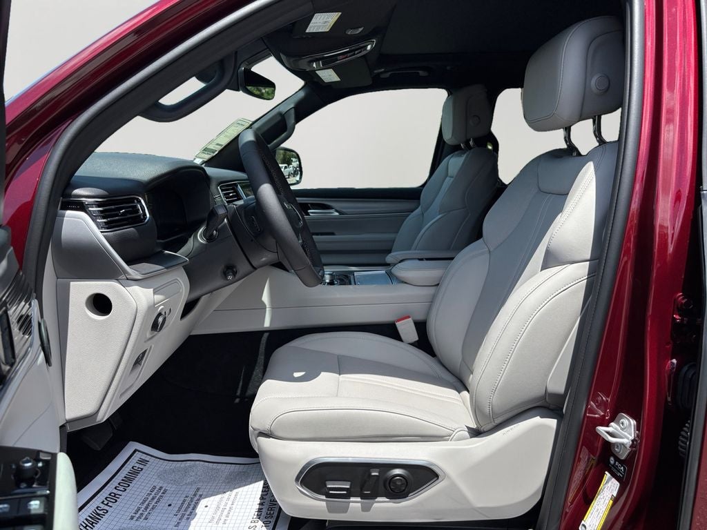 2026 Jeep Grand Wagoneer Limited Altitude