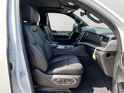2026 Jeep Grand Wagoneer Limited Reserve