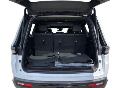 2026 Jeep Grand Wagoneer Limited Reserve
