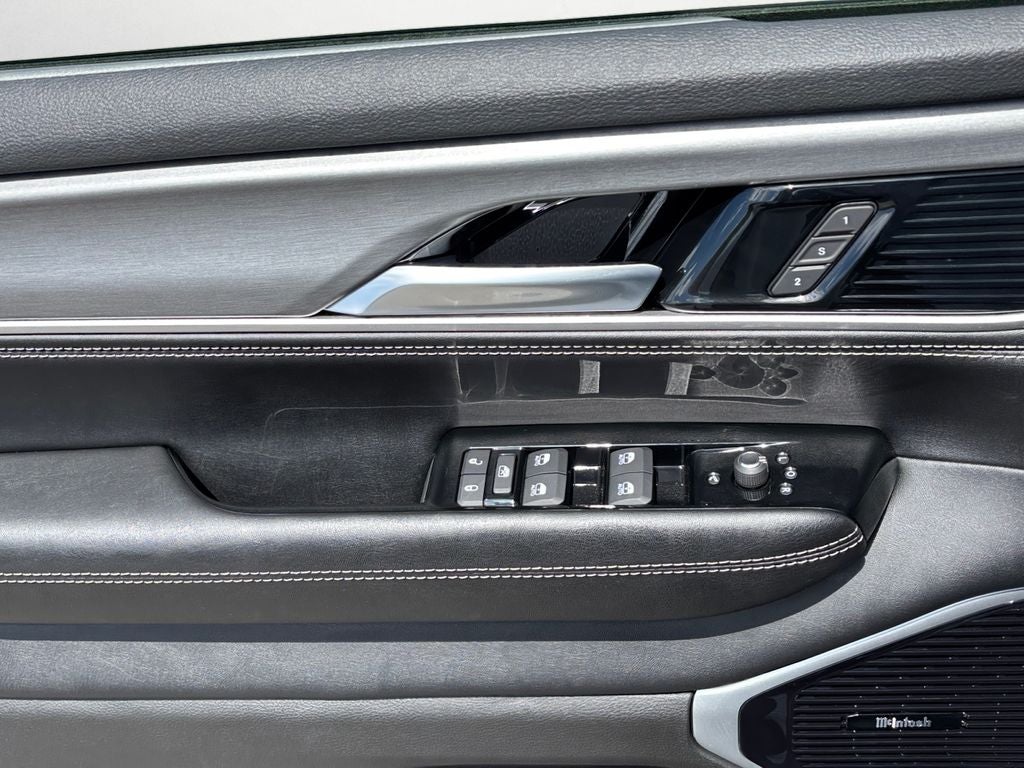2026 Jeep Grand Wagoneer Limited Reserve