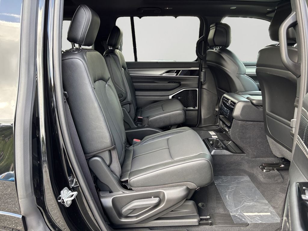 2026 Jeep Grand Wagoneer Limited Reserve