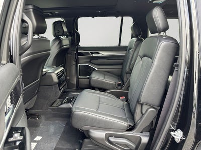 2026 Jeep Grand Wagoneer Limited Reserve