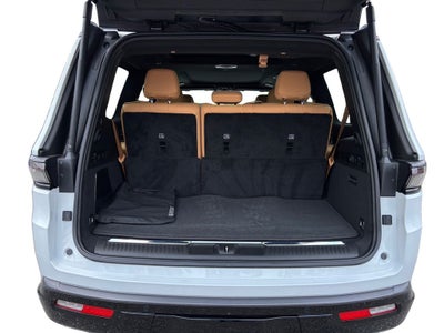 2026 Jeep Grand Wagoneer Summit Reserve