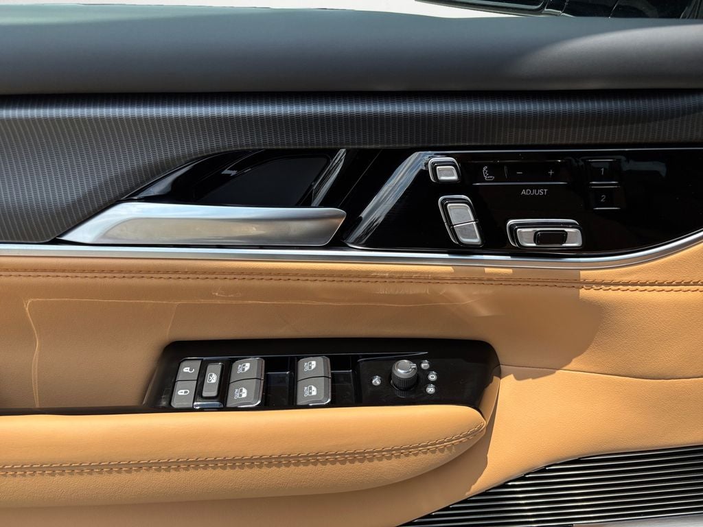 2026 Jeep Grand Wagoneer Summit Reserve