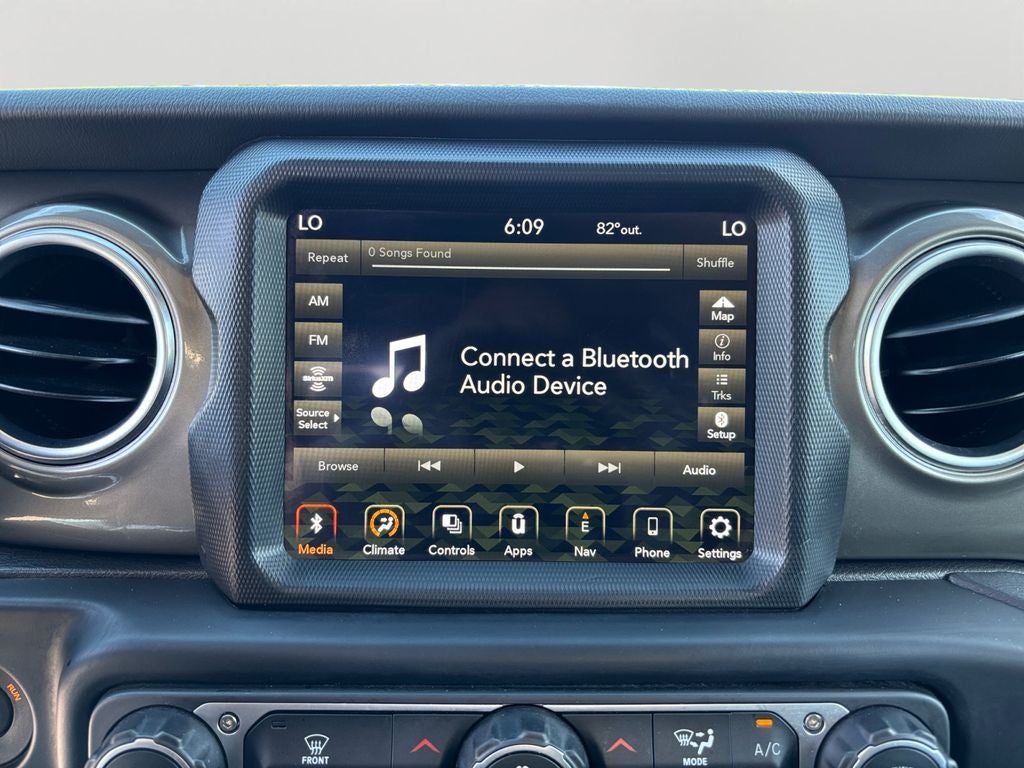 2023 Jeep Gladiator Overland