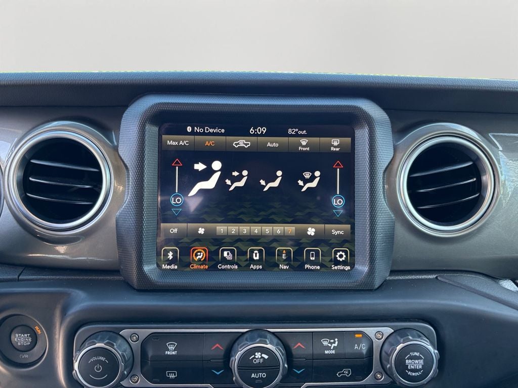 2023 Jeep Gladiator Overland