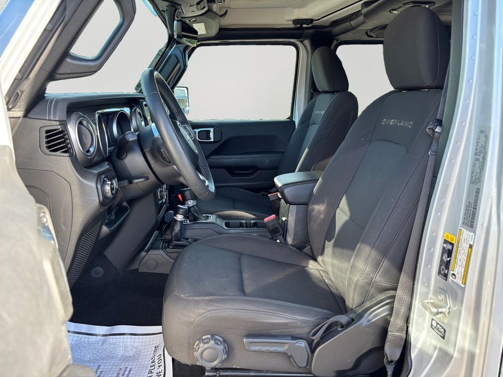 2023 Jeep Gladiator Overland