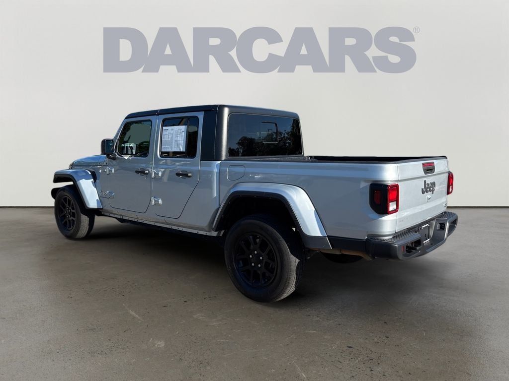 2023 Jeep Gladiator Overland