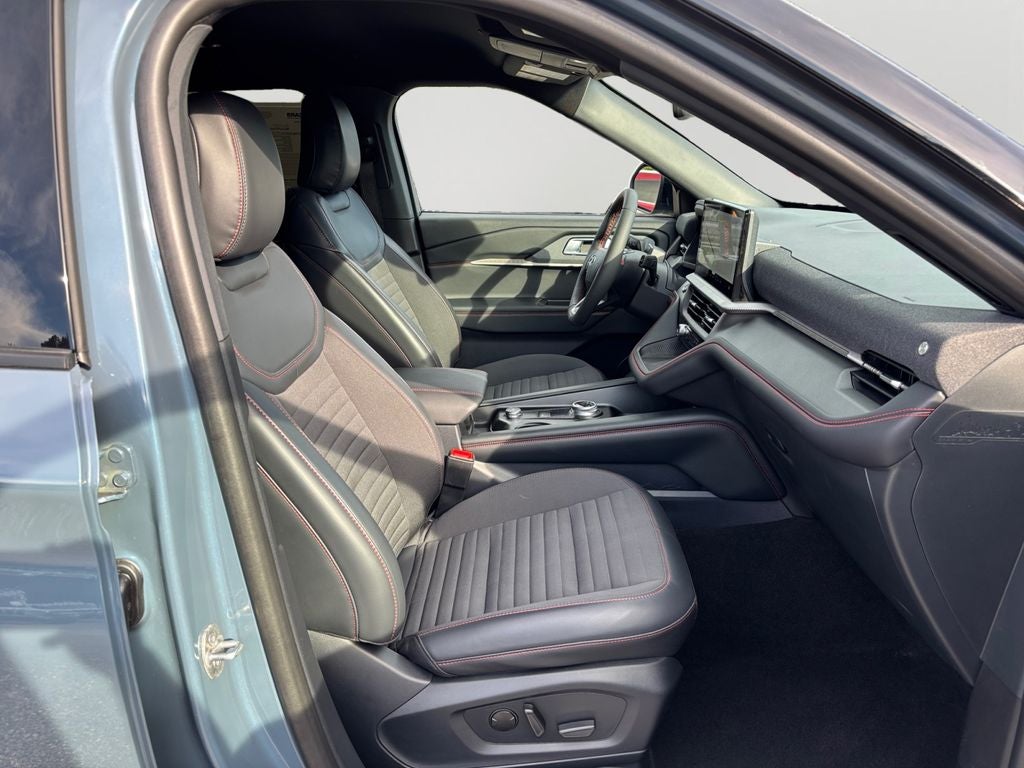 2026 Ford Explorer ST-Line **BRAND NEW!!**