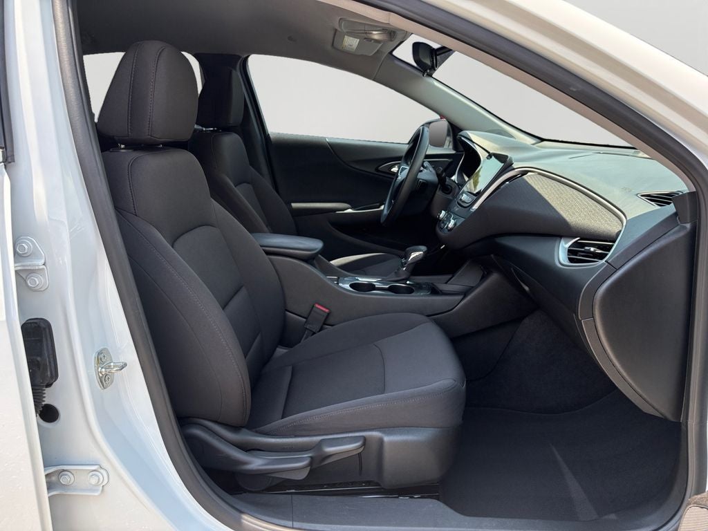 2021 Chevrolet Malibu LS 1LS