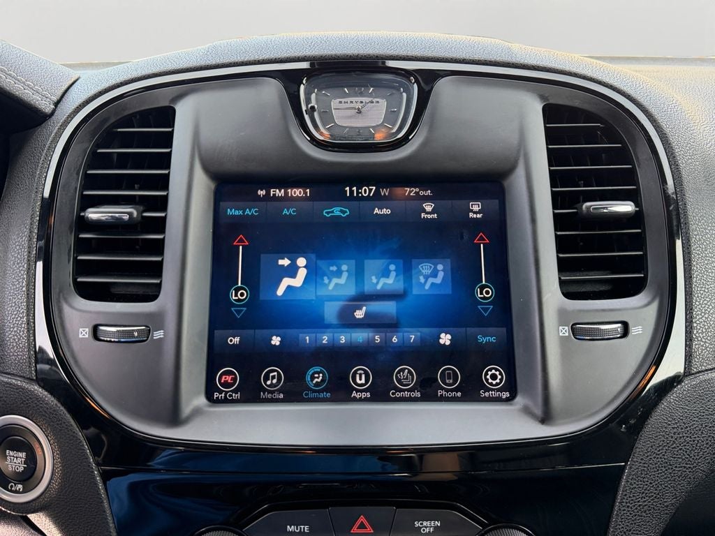 2022 Chrysler 300 S