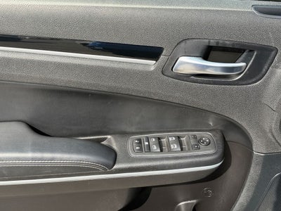 2022 Chrysler 300 S