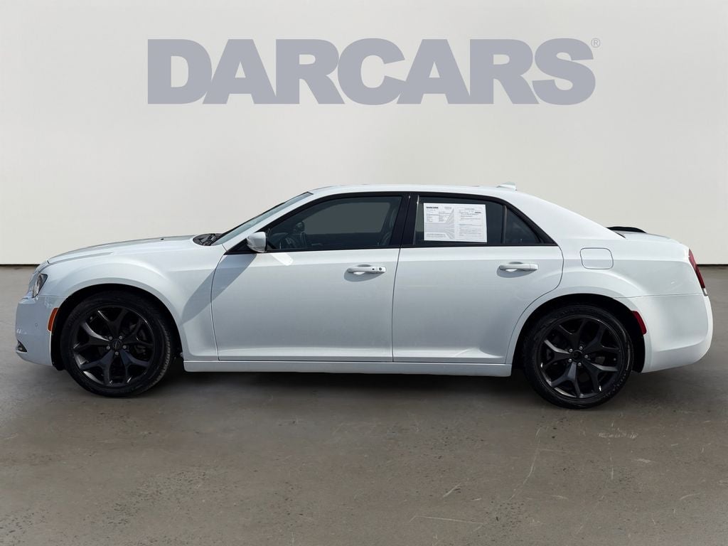 2022 Chrysler 300 S