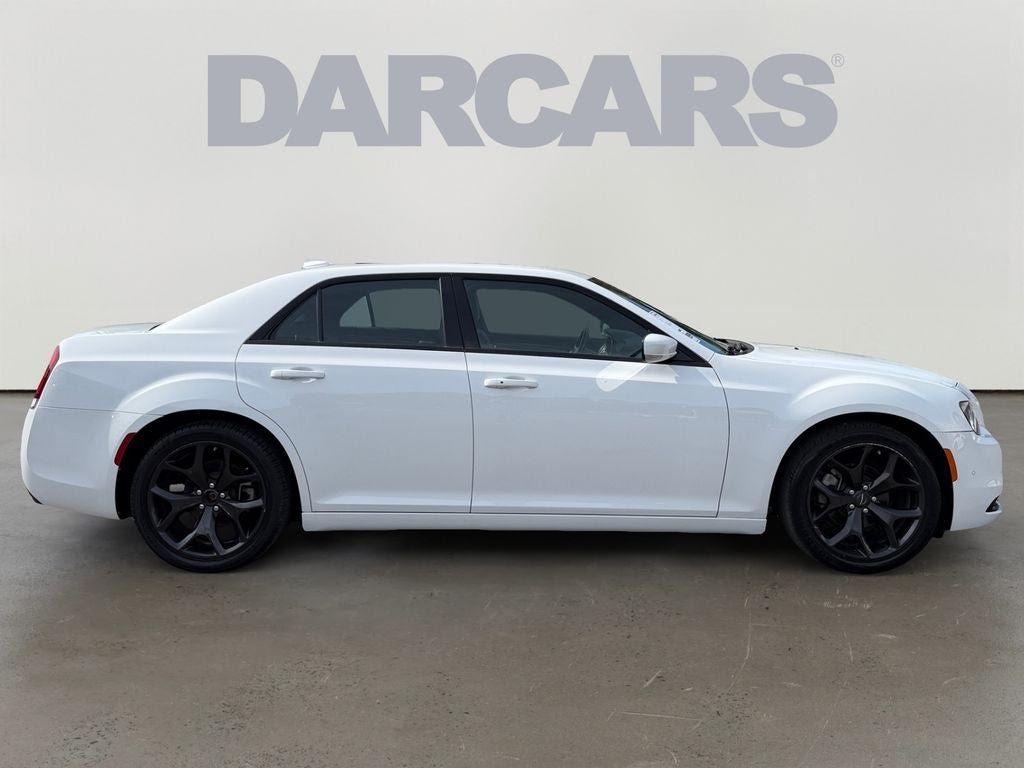 2022 Chrysler 300 S