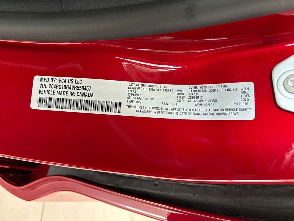 2027 Chrysler Pacifica Select