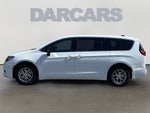 2027 Chrysler Pacifica LX