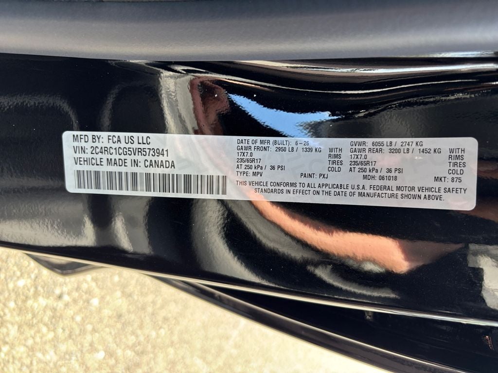 2027 Chrysler Pacifica LX