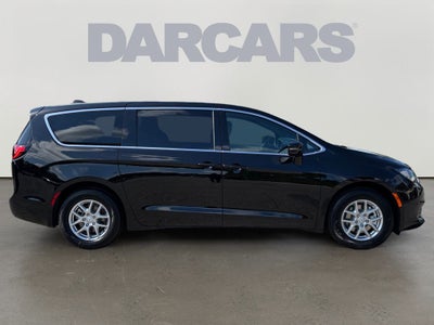 2027 Chrysler Pacifica LX