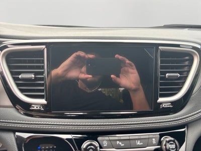 2027 Chrysler Pacifica Limited