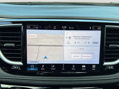 2027 Chrysler Pacifica Select
