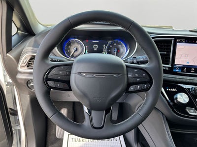 2027 Chrysler Pacifica Limited