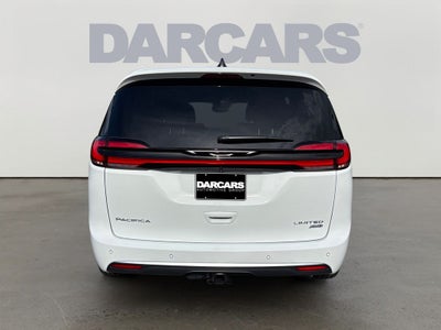 2027 Chrysler Pacifica Limited
