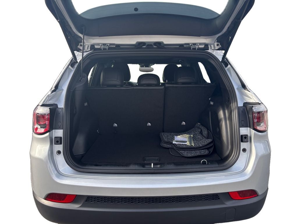 2026 Jeep Compass Base