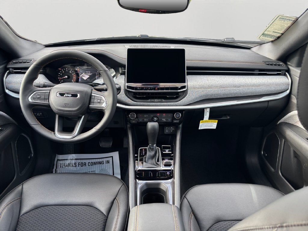 2026 Jeep Compass Base
