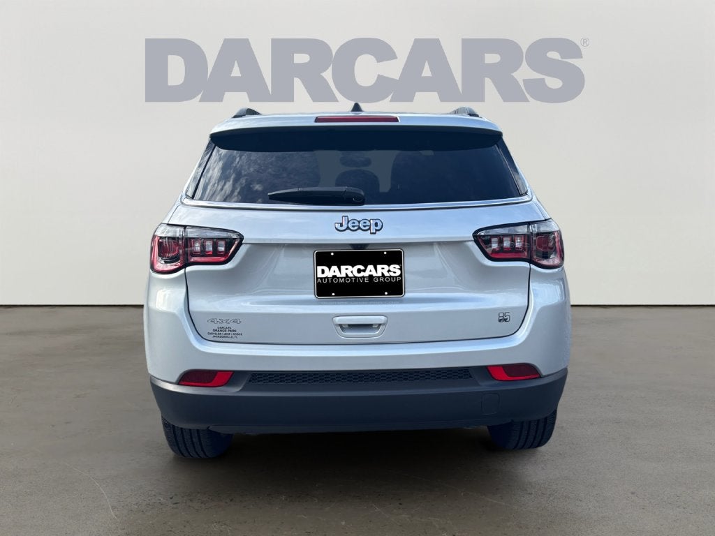 2026 Jeep Compass Base