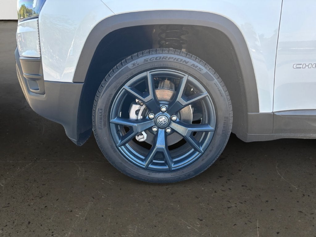 2026 Jeep Cherokee Base